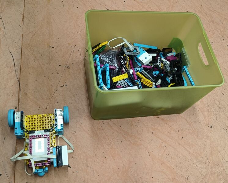 Súbor:Meranie plochy situacia.jpg